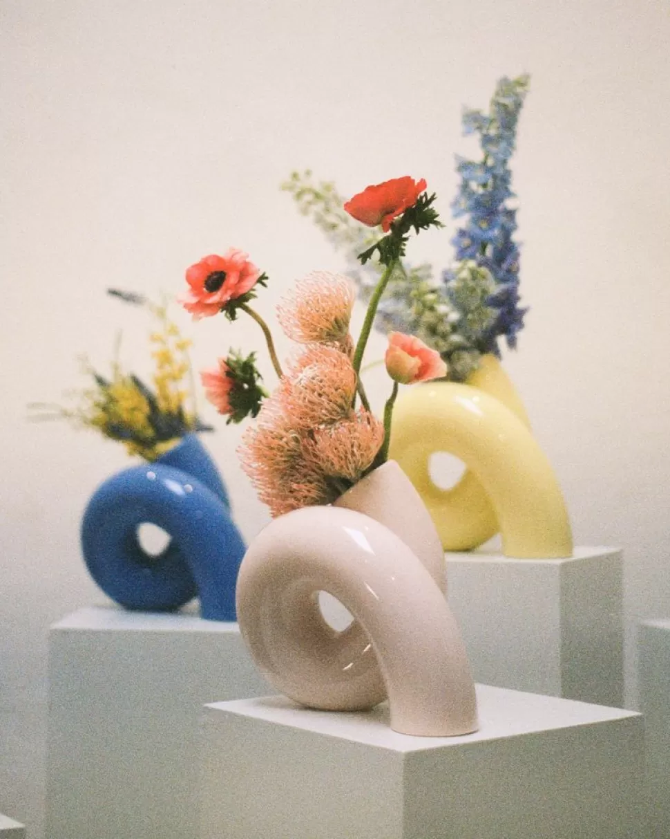 Motel a Miio X Ju Schnee Viparita Vase L Cornflower | Motel A Miio X Ju Schnee